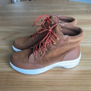 New! Lauren Ralph Lauren Rylee‎ Lace Up High Top Hiker Sneaker